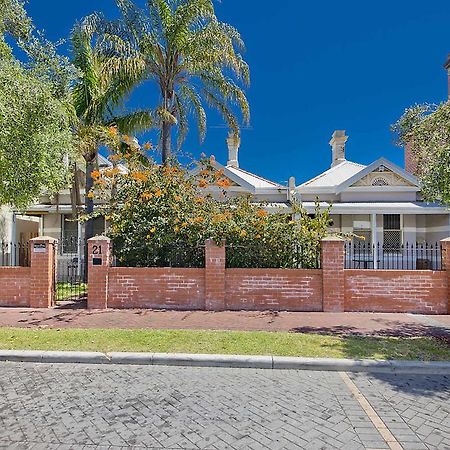 Myozexp Palmerston Lodge Perth Buitenkant foto